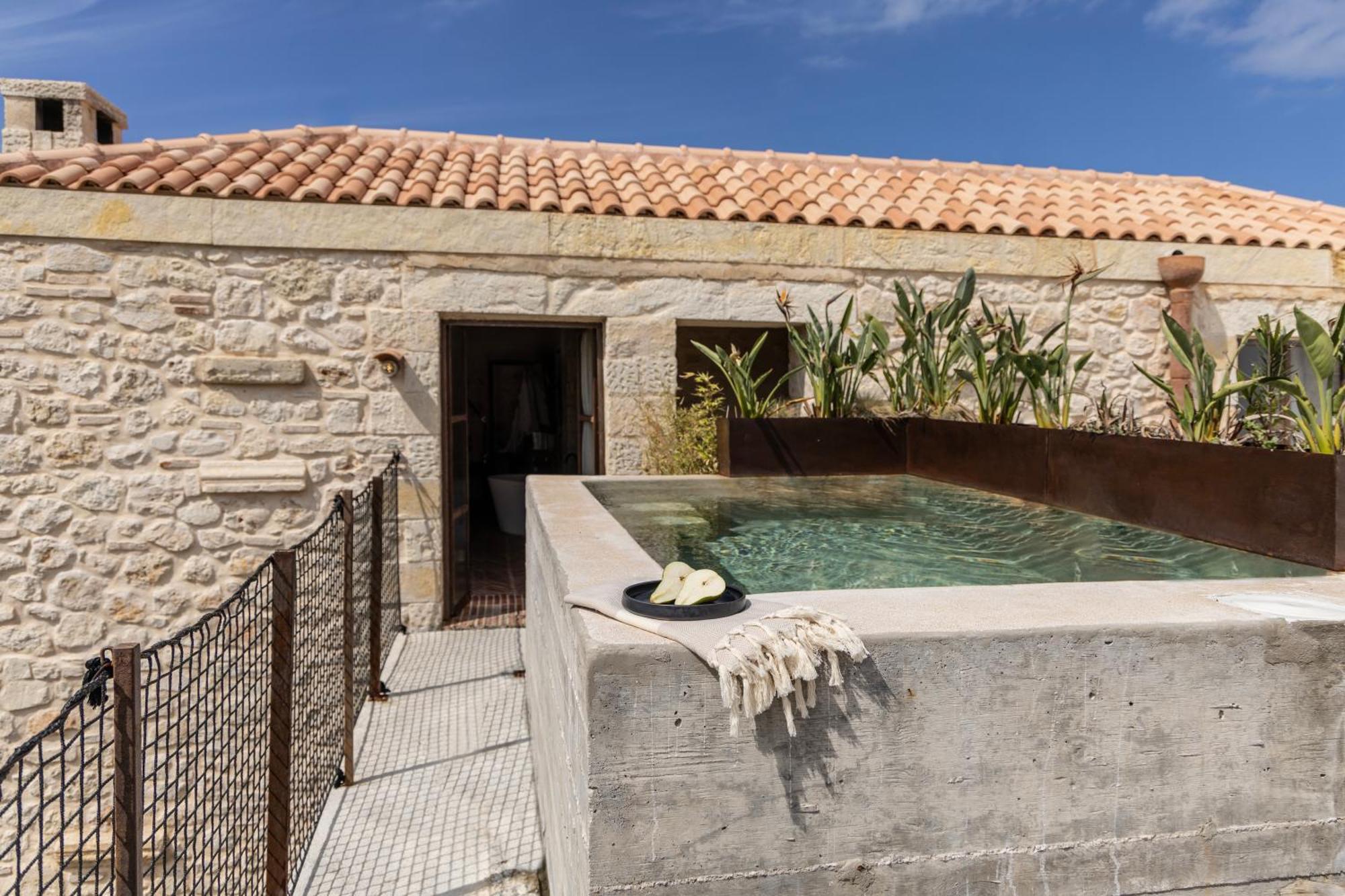 Amalen Suites Adults Only Rethimnon Buitenkant foto